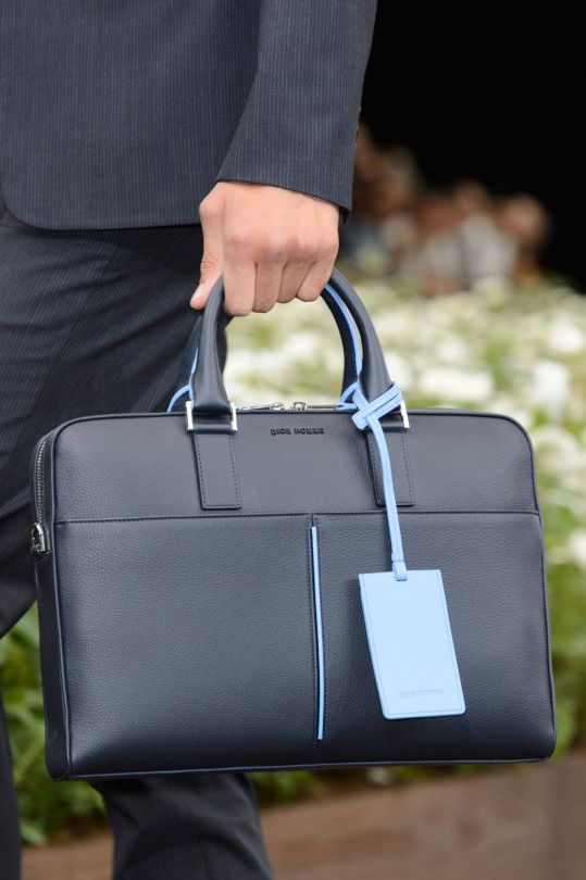 Luxury Leather Bag for Men thumbnail